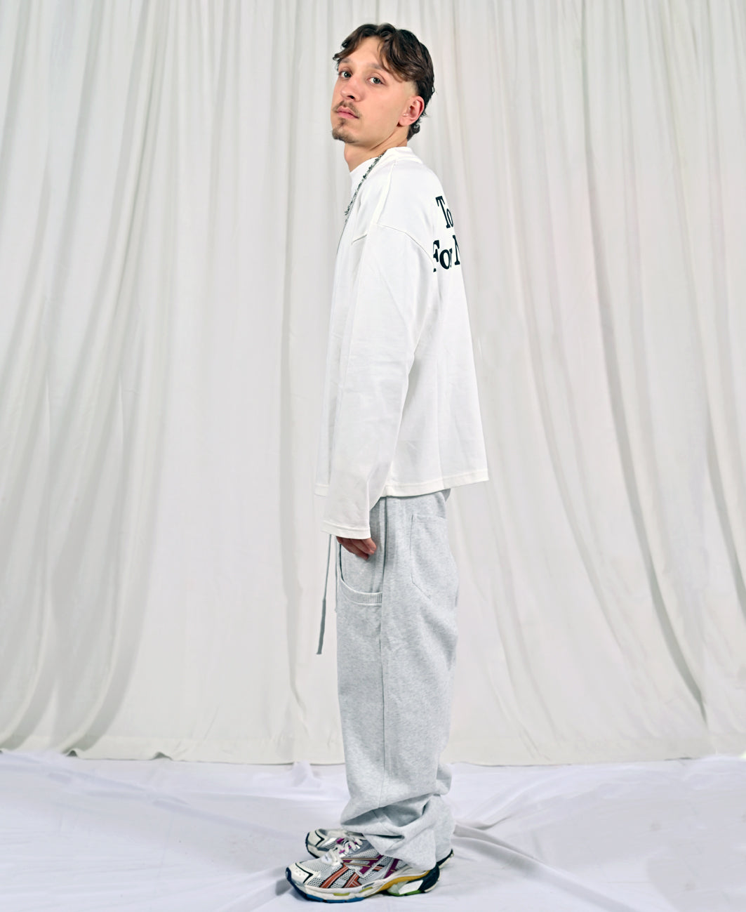 LONG SLEEVE ANTI-ORDINARY BIANCA