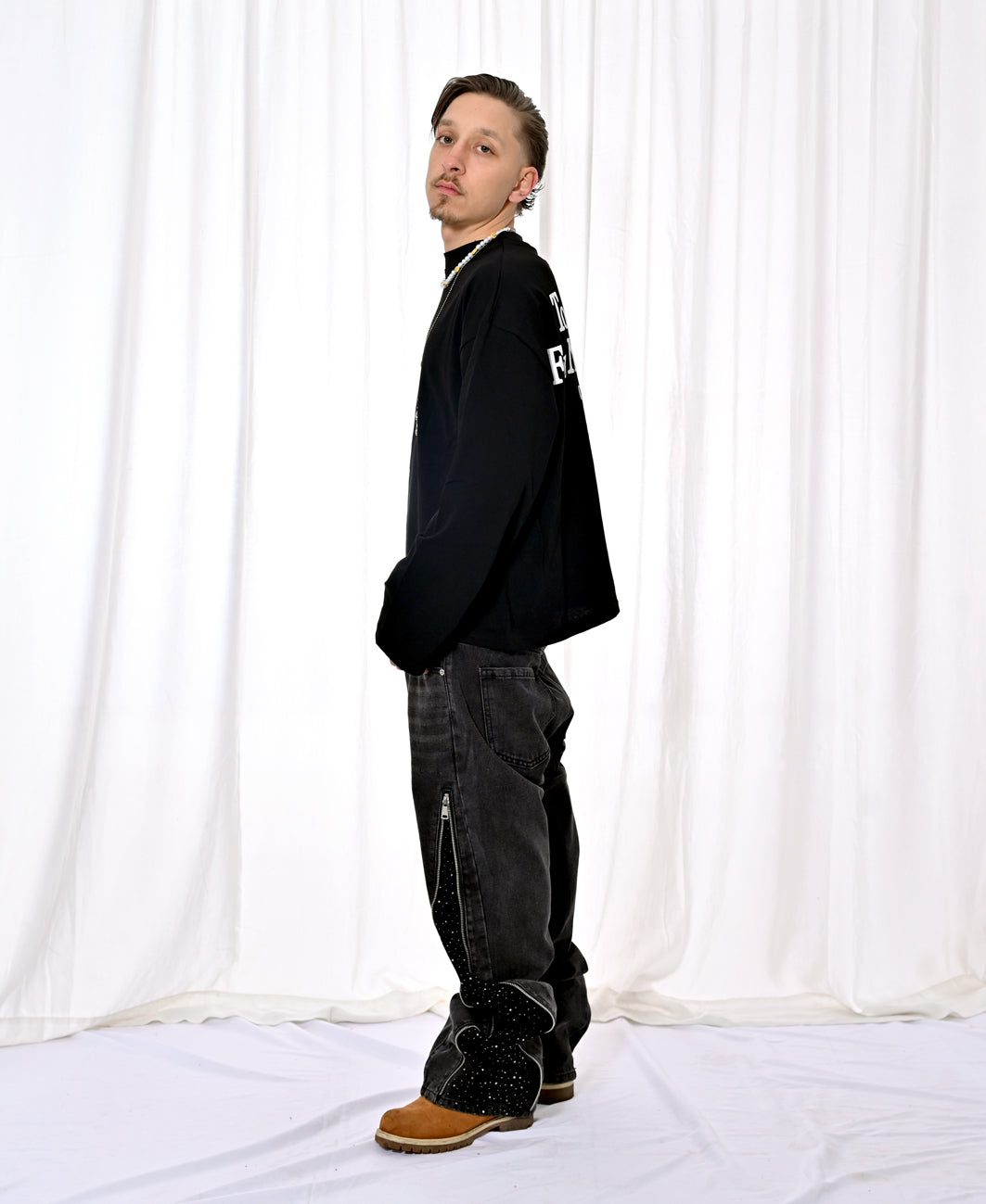 LONG SLEEVE ANTI-ORDINARY NERA