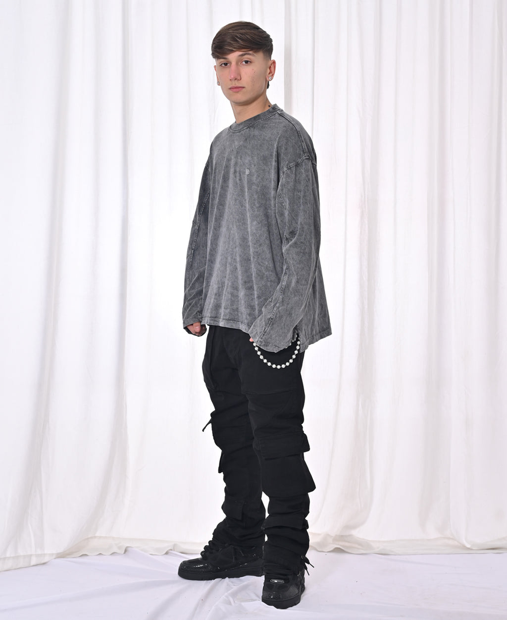 LOONG SLEEVE GREY TENSION