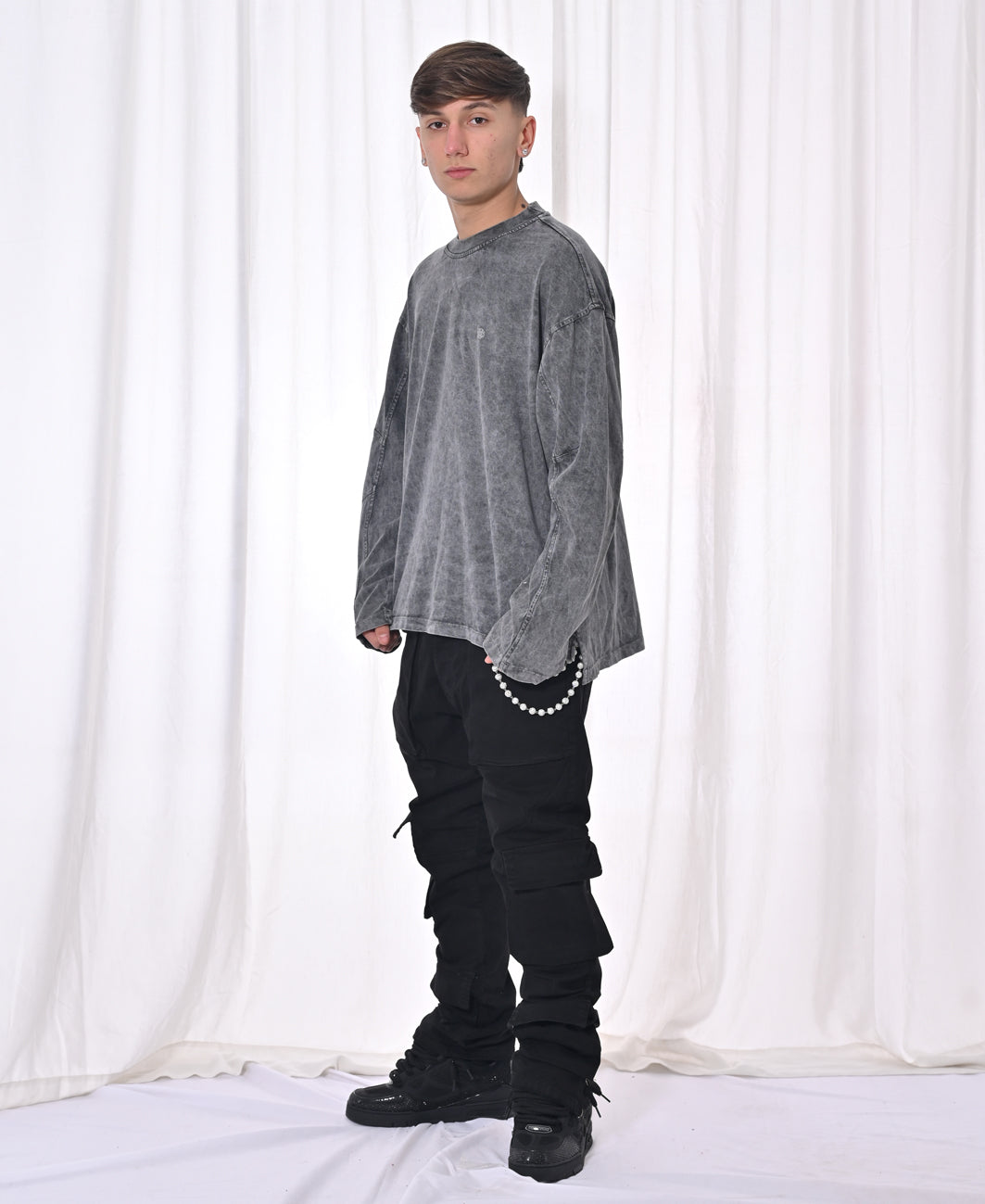 LOONG SLEEVE GREY TENSION