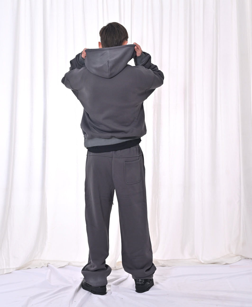 TUTA COMPLETA GRAPHITE MODE