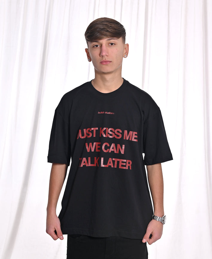 T-SHIRT KISS