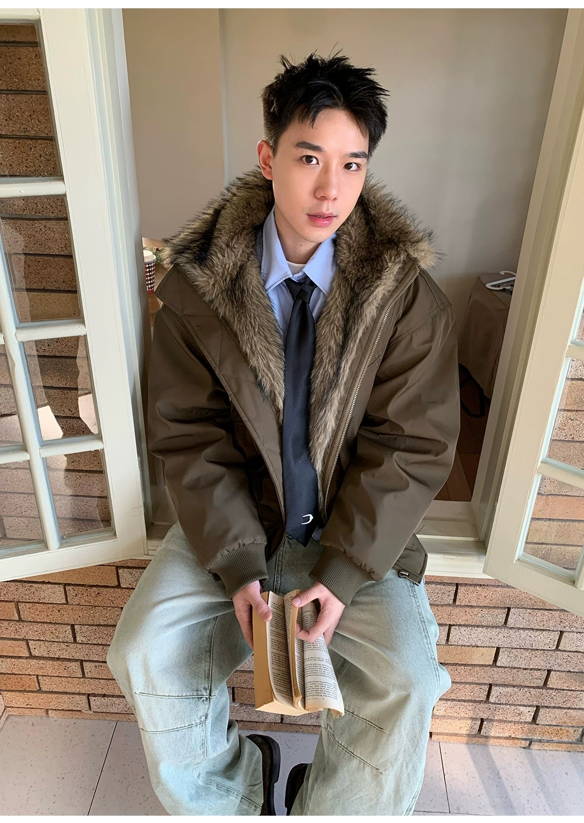 Giacca con collo in pelliccia intagliata R1DGE